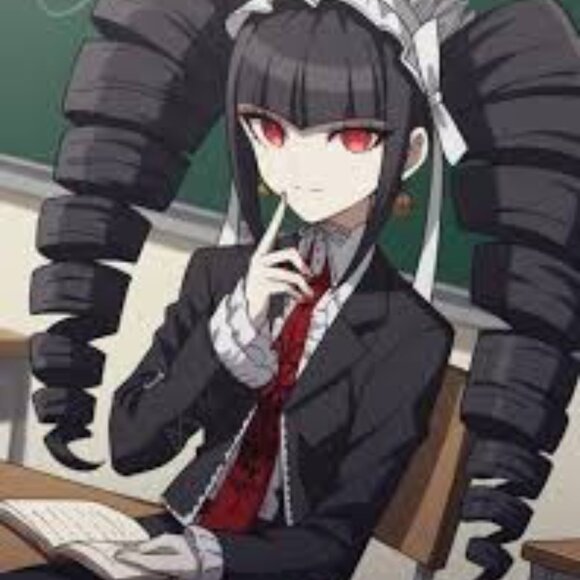 Meet your Posher, Celestia Ludenburg - Picture 3 of 4
